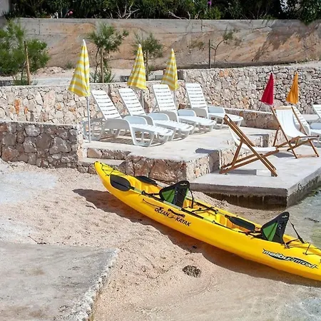 بيت للعطل Luxurioeses Mit Pool Direkt Am By Interhome *